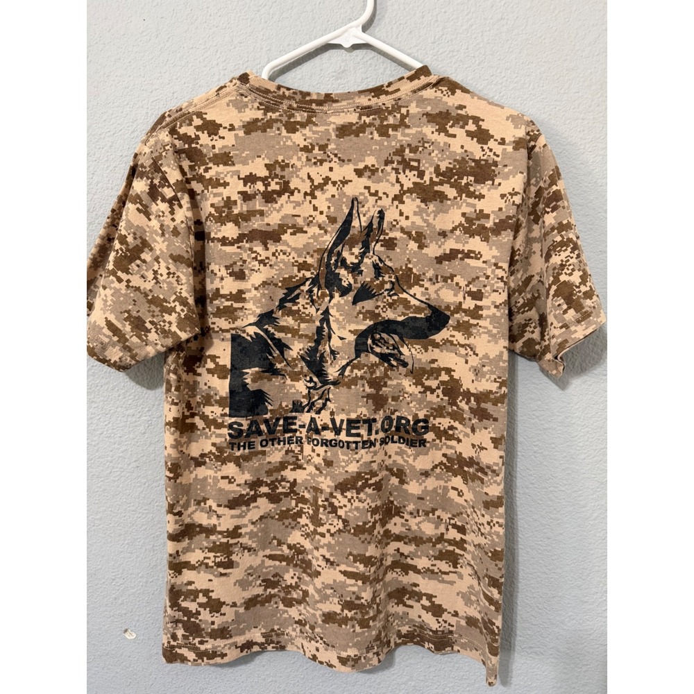 Save-A-Vet.org Mens T-Shirt M Digital Camo German Shepherd Graphic Tan Brown